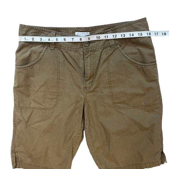 Columbia Womens Size 10 Tan Khaki Hiking Outdoor Shorts Gorpcore Granola Girl - Picture 5 of 9